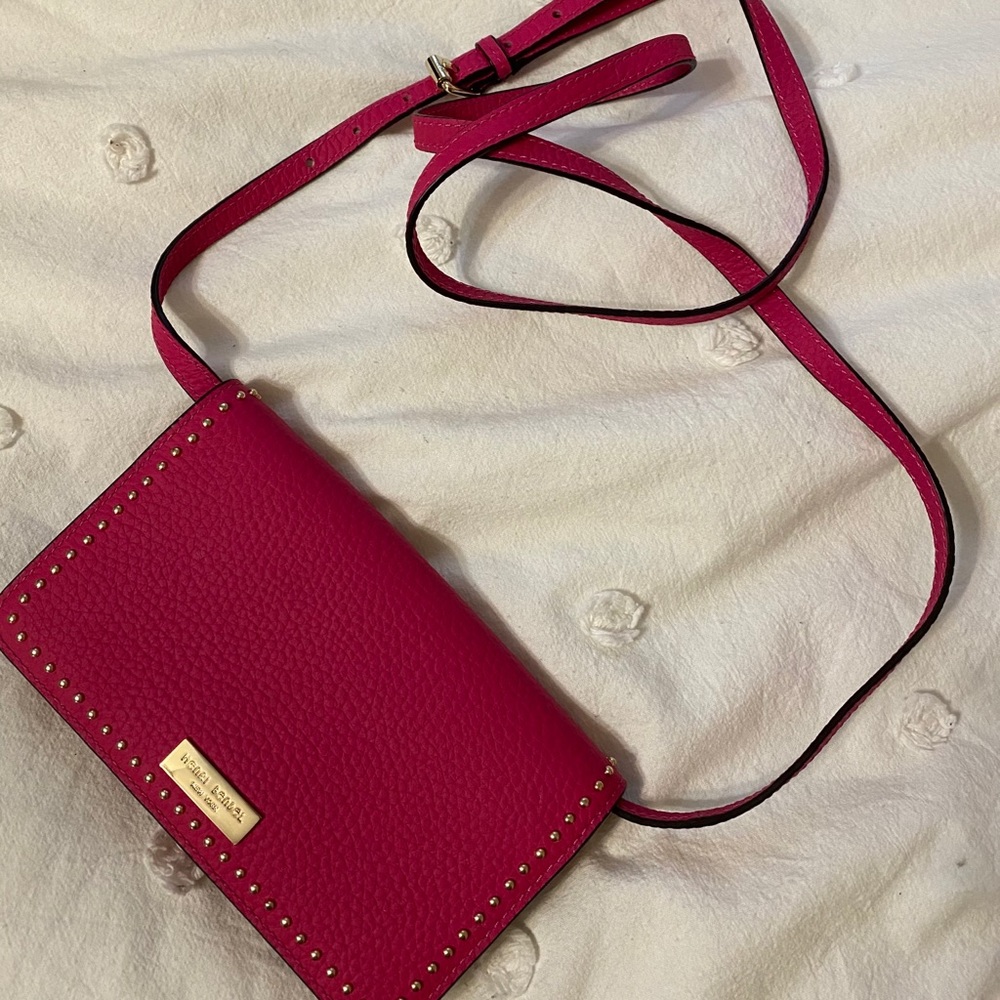 Henri bendel crossbody, phone/card holder.